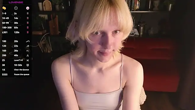 Snapshot of holyedward chatting on 07.17.26 holyedward online show from 07.17.26