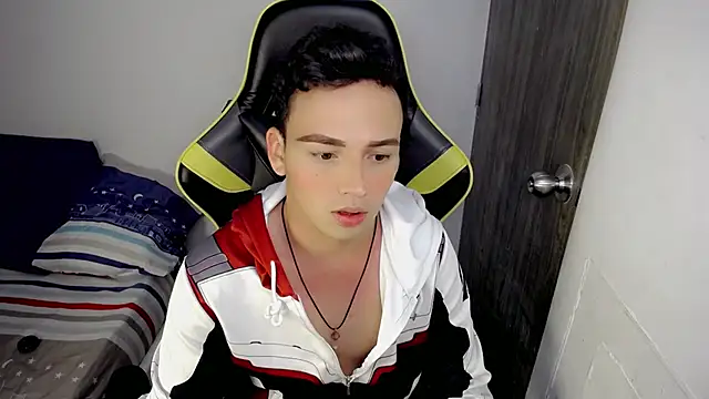 Mathias twinkk online show from 03.17.26