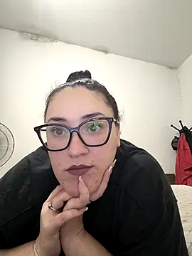 Snapshot of Lupexxx69 chatting on 04.04.26 Lupexxx69 online show from 04.04.26