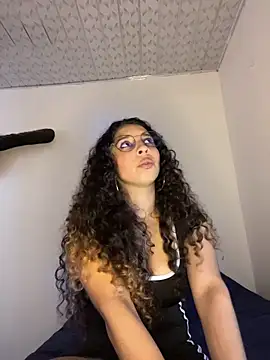 Snapshot of katniss_everdeen_ chatting on 03.24.26 katniss everdeen online show from 03.24.26