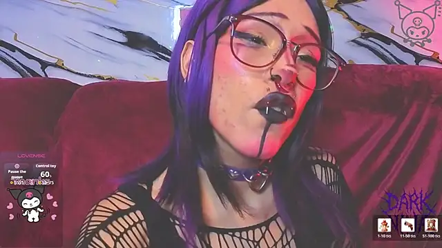 dark nina   online show from 06.05.26