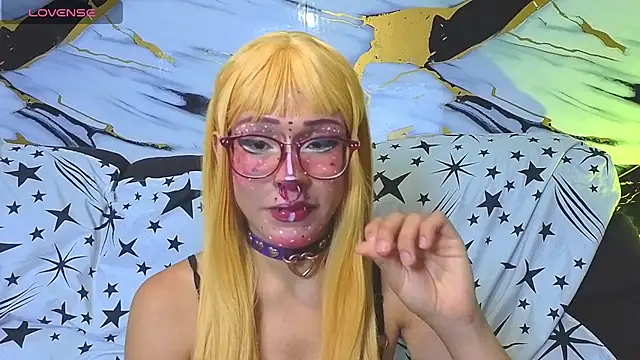 dark nina   online show from 07.10.26