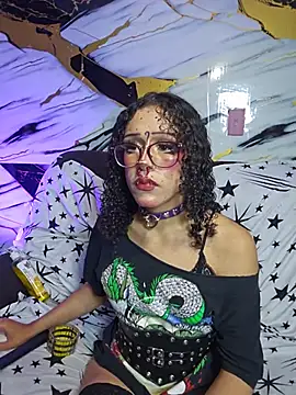 dark nina   online show from 07.11.26