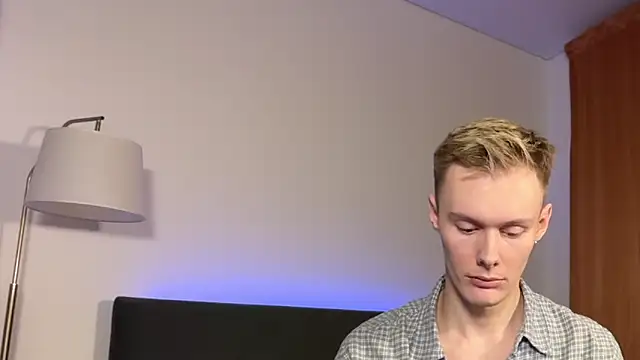 Snapshot of Matt1Riley chatting on 03.24.26 Matt1Riley online show from 03.24.26