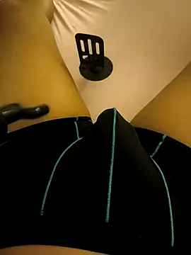 kiennghia2008 online show from 03.18.26