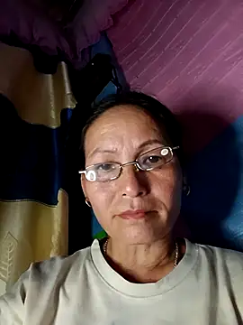 Snapshot of Lliygy chatting on 05.28.26 Lliygy online show from 05.28.26