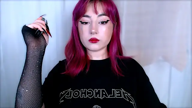 MistressEdith online show from 04.25.26