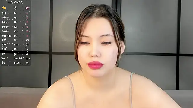 Snapshot of sonri_xa chatting on 04.01.26 sonri xa online show from 04.01.26