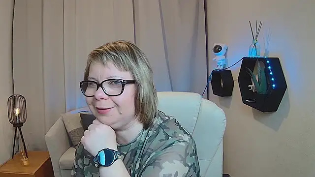 BonnnyBoobsy online show from 05.05.26