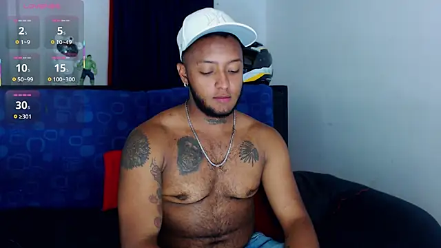 Snapshot of MascTyler chatting on 03.24.26 MascTyler online show from 03.24.26