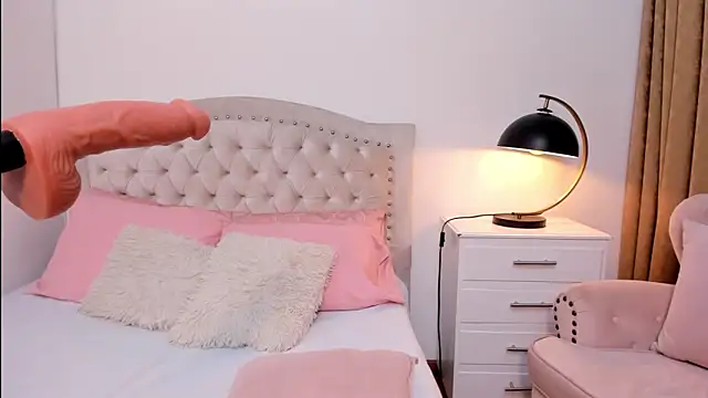 emiiross online show from 06.02.26