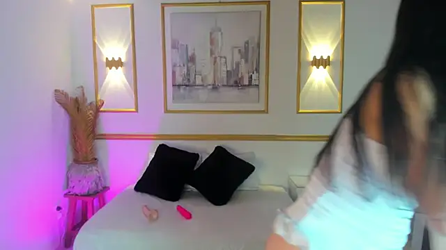 Snapshot of gise_morin chatting on 03.31.26 gise morin online show from 03.31.26