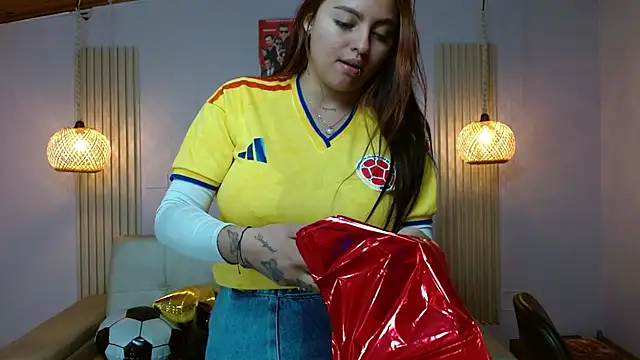 Miley Clarck online show from 07.03.26
