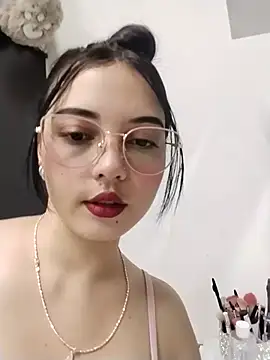 veleria allurin online show from 07.25.26