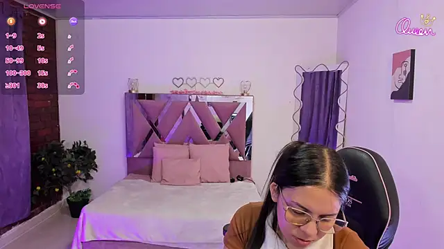 Snapshot of Cristy_tay chatting on 04.14.26 Cristy tay online show from 04.14.26