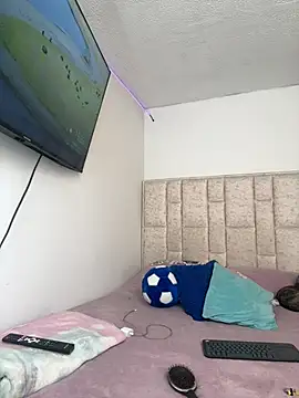 Snapshot of dulce_hell_ chatting on 04.06.26 dulce hell online show from 04.06.26