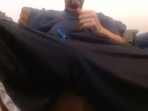 Snapshot of MrDontRush chatting on 06.02.26 MrDontRush online show from 06.02.26