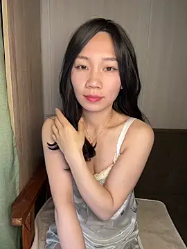 Snapshot of xiaomi-baby chatting on 04.07.26 xiaomi-baby online show from 04.07.26