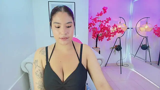 Natalia cartier online show from 06.23.26