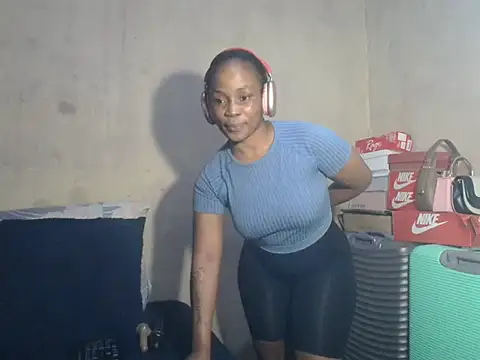 Lindabee200 online show from 05.10.26