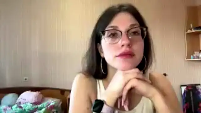 Snapshot of Sweetysjif chatting on 03.26.26 Sweetysjif online show from 03.26.26