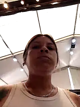 alanna6950 online show from 04.23.26