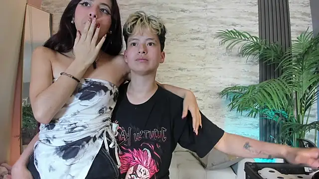 Snapshot of Olimpus_1 chatting on 03.28.26 Olimpus 1 online show from 03.28.26