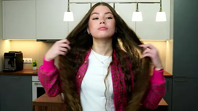 Snapshot of MelitaAraki chatting on 03.24.26 MelitaAraki online show from 03.24.26