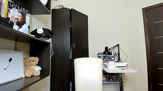 OhMyAlice online show from 06.19.26