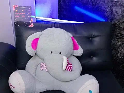 Shadai Ross online show from 06.07.26