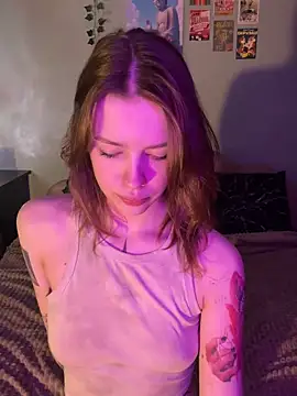 Snapshot of VelvetBlossom chatting on 04.03.26 VelvetBlossom online show from 04.03.26