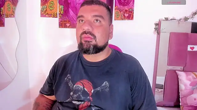 Snapshot of horus_gil chatting on 03.23.26 horus gil online show from 03.23.26