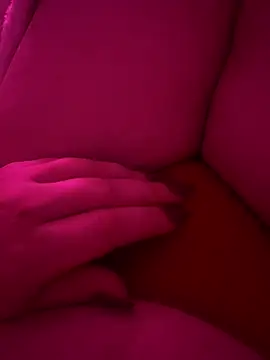 Snapshot of likiaaaaa chatting on 04.02.26 likiaaaaa online show from 04.02.26