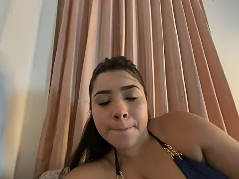 CamilaRougee online show from 05.25.26