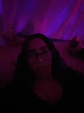 Midnightcatt online show from 04.21.26