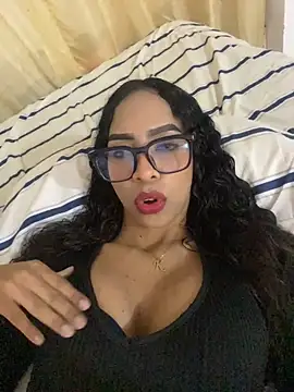 Midnightcatt online show from 04.25.26