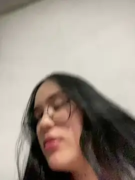 Snapshot of alondraas chatting on 03.21.26 alondraas online show from 03.21.26