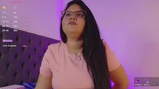 Aimi velvet online show from 04.18.26