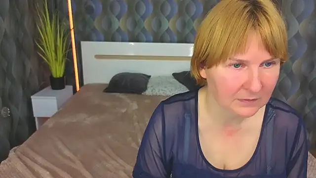 Snapshot of Hot_SandyX chatting on 03.20.26 Hot SandyX online show from 03.20.26