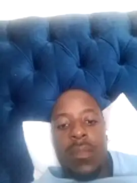 Snapshot of BigDickenergyz chatting on 03.25.26 BigDickenergyz online show from 03.25.26