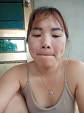 Snapshot of -Bangi- chatting on 05.17.26 -Bangi- online show from 05.17.26