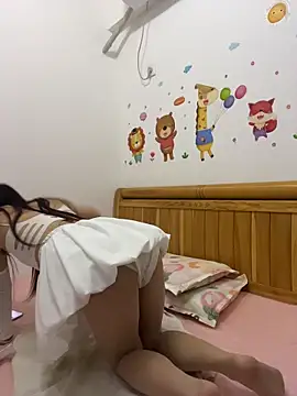 Snapshot of flylingling33 chatting on 03.24.26 flylingling33 online show from 03.24.26