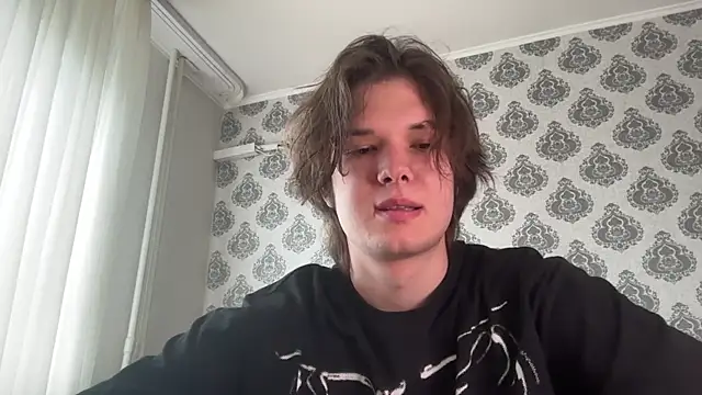 Snapshot of tomasdickpick chatting on 05.29.26 tomasdickpick online show from 05.29.26