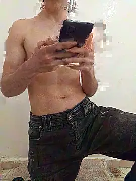 Snapshot of qamar97 chatting on 04.04.26 qamar97 online show from 04.04.26