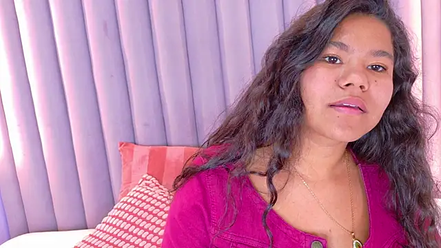 Snapshot of AhslyEvans__ chatting on 03.23.26 AhslyEvans online show from 03.23.26