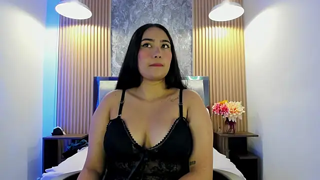 Sulay Kim online show from 06.07.26