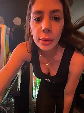 Snapshot of zelyramonvielly chatting on 03.25.26 zelyramonvielly online show from 03.25.26