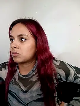 Snapshot of EmiilyFoxx090 chatting on 03.21.26 EmiilyFoxx090 online show from 03.21.26