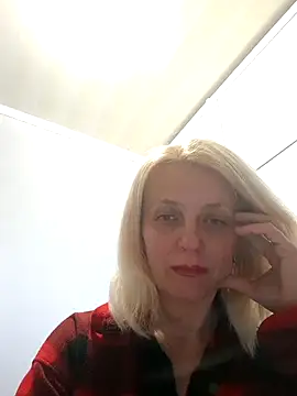 MiaLove183 online show from 04.23.26