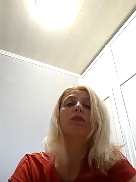 MiaLove183 online show from 06.07.26